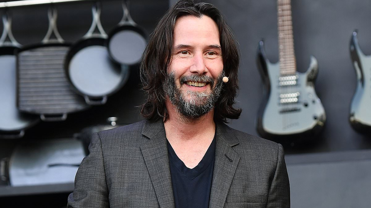 Keanu Reeves Continues to Win Hearts with Generous Gifts and Sacrifices for His Film Teams in Hollywood