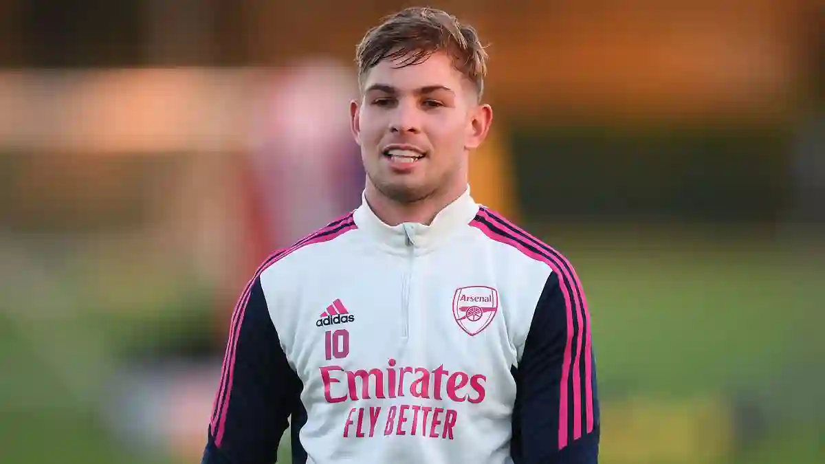 Fulham Edges Closer to Securing £35 Million Transfer of Emile Smith Rowe from Arsenal as Player Prepares for Medical Examination in the U.S.