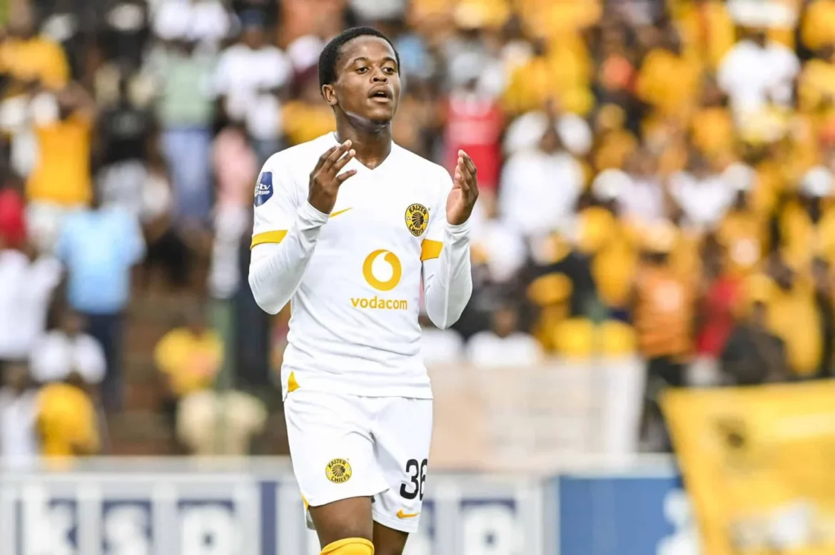 Kaizer Chiefs’ Wandile Duba Emerges as a Key Player Amidst Team’s 2-1 Defeat Against Mamelodi Sundowns at FNB Stadium