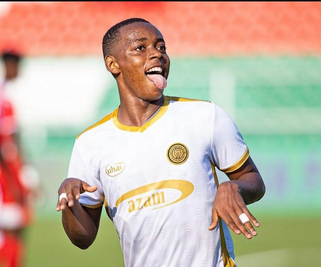 Kaizer Chiefs Plan to Secure Tanzanian Midfielder Feisal Salum and Navigate Gaston Sirino’s Uncertain Future as the January Transfer Window Approaches