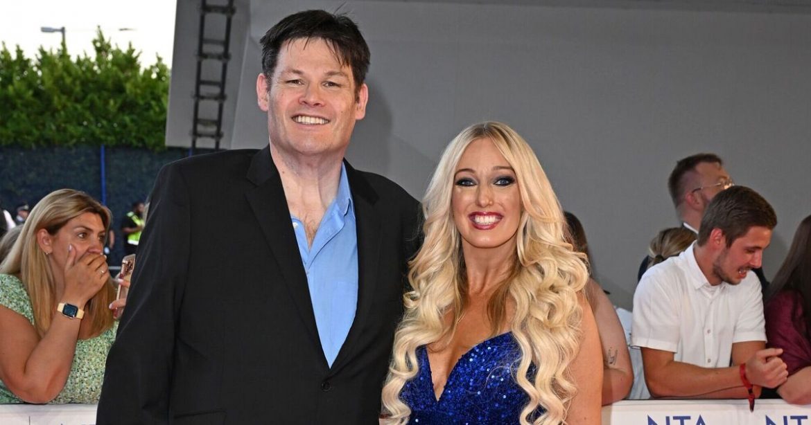 Fans Rally to Defend Hayley Palmer as Mark Labbett Dismisses Their Relationship as Not Serious in a Scathing Interview