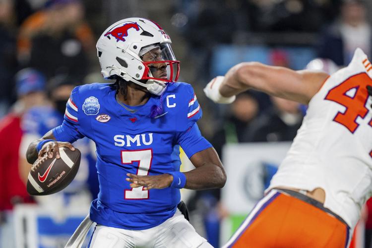 SMU Secures Final Spot in First 12-Team College Football Playoff, Bumping Alabama Out of the Bracket and Placing Oregon at No. 1