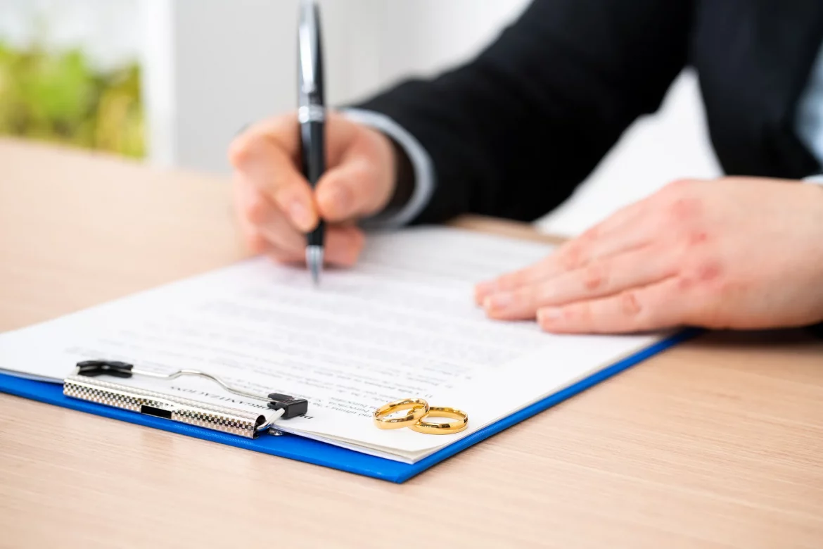 Does It Matter Who Files For Divorce First