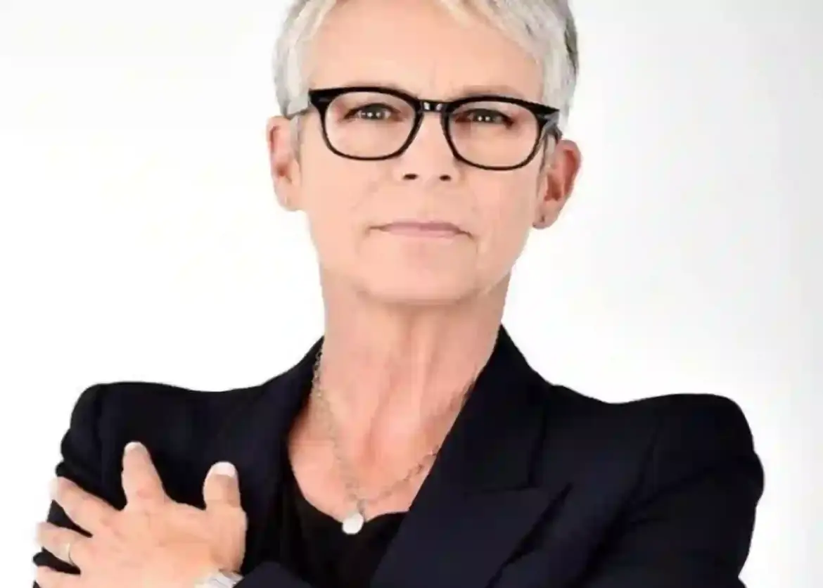 Jamie Lee Curtis Sparks Controversy with Statement Comparing Destruction from Los Angeles Wildfires to War Zones