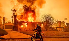 Journalist Tanner Charles and His Friend Evacuated After Getting Trapped in Palisades Wildfire Near Rustic Canyon