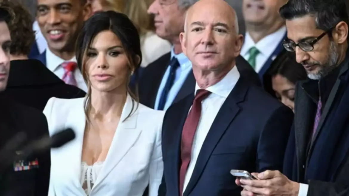 Lauren Sanchez Faces Criticism for Inappropriate Outfit Choice Featuring Visible Lace Bra at Donald Trump’s Inauguration Ceremony in Washington D.C.