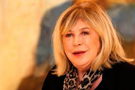 Marianne Faithfull dies at the age of 78 in London after a life marked by fame, scandal, and artistic transformation