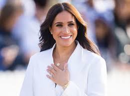 Meghan Markle’s Bold Return to Instagram Sparks Global Debate on Her Strategy to Rebuild Her Image in 2025