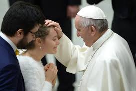 Pope Francis Highlights the Gift of Indissolubility in Marriage During Meeting with Roman Rota in Vatican City