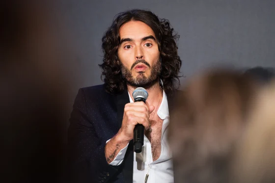 Comedian Russell Brand Fined £3,457 and Given 8 Points on License After Speeding at 95mph on M4 Near Slough and 37mph in Shiplake