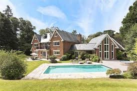 Sir Mo Farah Lists His £6 Million Surrey Mansion for Sale After Six Years of Ownership