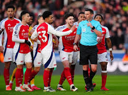 Tim Sherwood Slams Red Card Decision for Myles Lewis-Skelly in Arsenal’s Match Against Wolves at Molineux