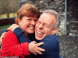 Warwick Davis Sues London Hospital for Medical Negligence After Wife Samantha’s Death in March 2024