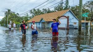 A UK Family of Five Decides to Leave Gloomy Weather Behind and Move to Florida for a Fresh Start