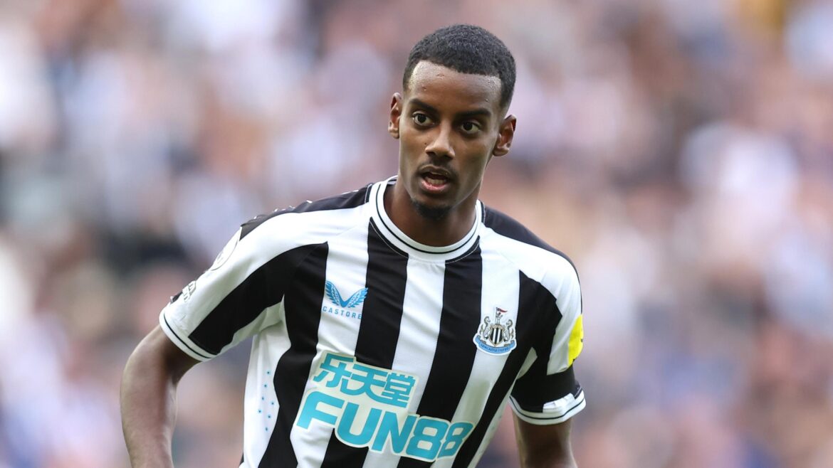 Newcastle United confirms Alexander Isak’s absence due to groin problem ahead of high-stakes clash with Liverpool in the Premier League