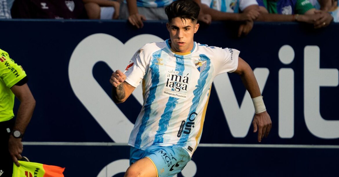 Newcastle United pushes ahead in transfer race as they move closer to signing Malaga winger Antonio Cordero despite interest from Barcelona and Real Madrid