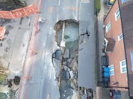 Authorities Declare Major Incident in Godstone as Sinkholes Continue to Devastate the High Street