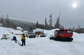 Avalanche Claims the Lives of Skiing Enthusiasts Terance and Susan Skjersaa Near Their Home in Bend, Oregon