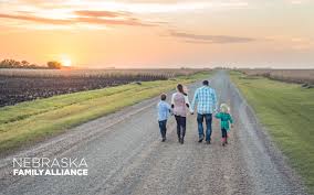 New Report Reveals How Family Structures in Utah, Idaho, and Nebraska Correlate with Stronger Societal Outcomes Compared to New York, New Mexico, and Rhode Island