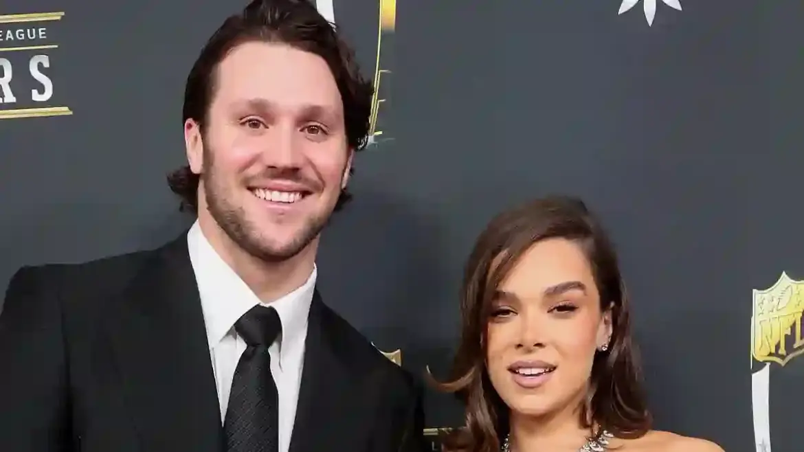 Hailee Steinfeld and Josh Allen Turn Heads at NFL Honors in New Orleans with Public Display of Affection and a $500,000 Diamond Ring