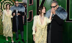 Jeff Goldblum Dazzles on the Red Carpet with Wife Emilie Livingston at the 2025 SAG Awards in Los Angeles