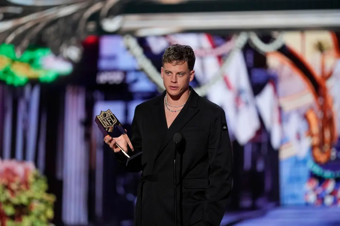 Joe Burrow wins Comeback Player of the Year at NFL Honors in New Orleans while his rumored girlfriend Olivia Ponton remains absent from the red carpet