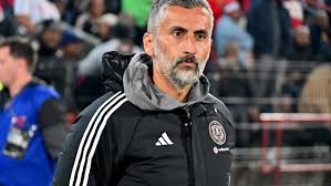 Jose Riveiro Faces Tough Midfield Selection Dilemma for Orlando Pirates’ Upcoming Match Against Cape Town City