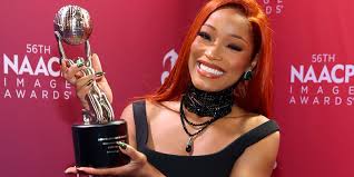 Keke Palmer Surprises Fans and Wins Entertainer of the Year Award at the 2025 NAACP Image Awards in Los Angeles