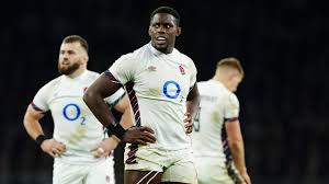 Maro Itoje Leads England’s Strong First Half But Defensive Collapse Against Ireland in Dublin Exposes Key Weaknesses