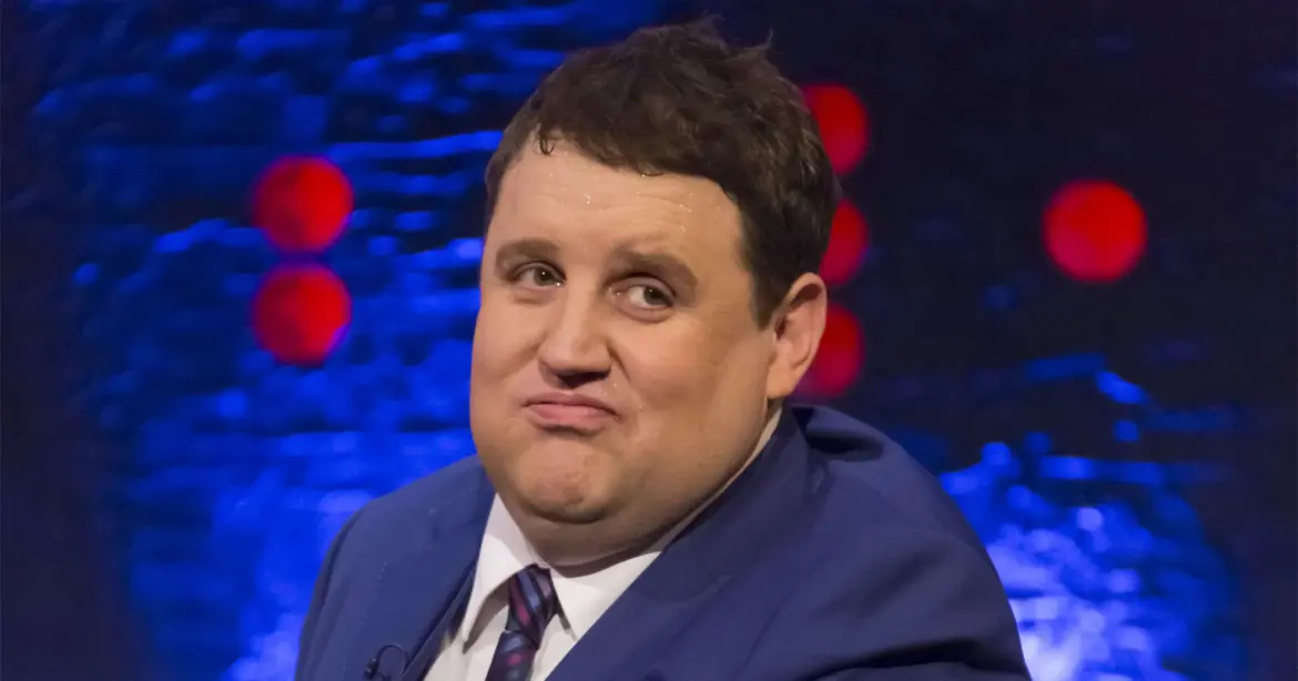 Peter Kay fans rally behind him after he kicks out noisy troublemakers who repeatedly interrupted his Manchester gig