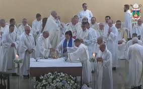 Religious leaders gather in Chapecó as Anglican minister joins Catholic Mass raising questions on Church unity