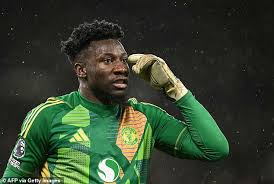 Rio Ferdinand and Robbie Savage Criticize Andre Onana’s Communication with Patrick Dorgu in Manchester United’s Narrow Win Over Ipswich at Old Trafford