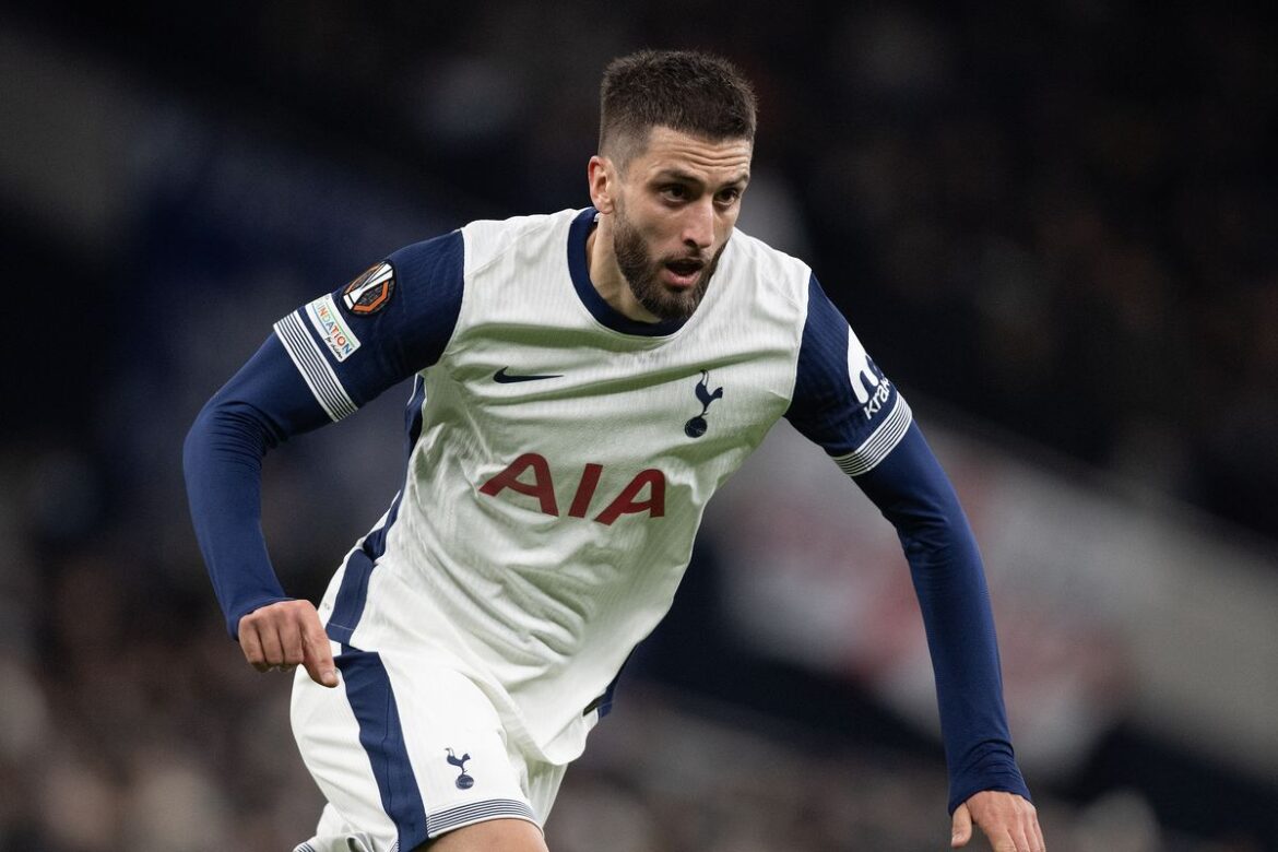 Tottenham Hotspur moves to extend Rodrigo Bentancur’s contract as Ange Postecoglou prioritizes midfielder’s future at the club