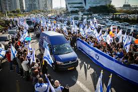 Thousands of Mourners Pay Their Final Respects to Shiri Bibas and Her Sons in Israel’s Heartbreaking Funeral Procession