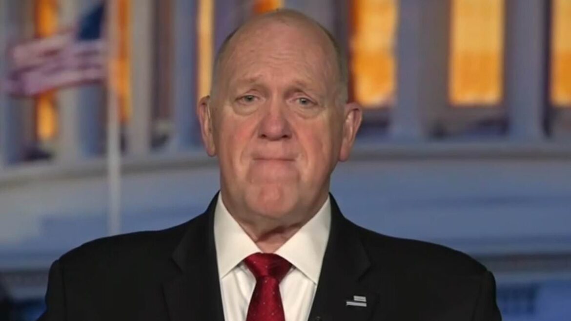 Border czar Tom Homan slams FBI for exposing ICE’s secret raid plans and putting law enforcement in danger in Los Angeles