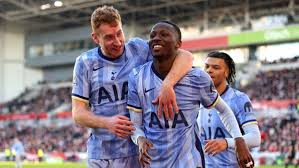 Tottenham ends seven-match winless streak with a 2-0 victory over Brentford in the Premier League at Gtech Community Stadium