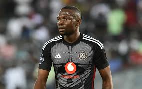 Tshegofatso Mabasa Eyes Orlando Pirates Goal-Scoring Record As He Sets Sights on Tso Vilakazi’s 52 Goals