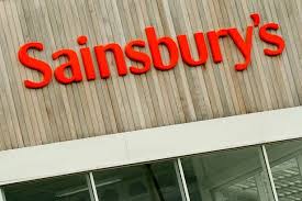 Sainsbury’s Tu Clothing Brand Gains Popularity As Fashion Influencers Rave About Affordable Styles Across the UK