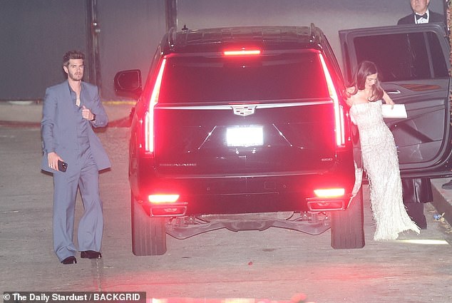 Andrew Garfield and Monica Barbaro ignite dating buzz as they leave a glamorous Vanity Fair Oscars party and later join Beyonce and Jay Z’s exclusive afterparty in Hollywood