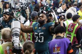 Brandon Graham Announces His Emotional Retirement From the NFL After 15 Successful Seasons with the Philadelphia Eagles