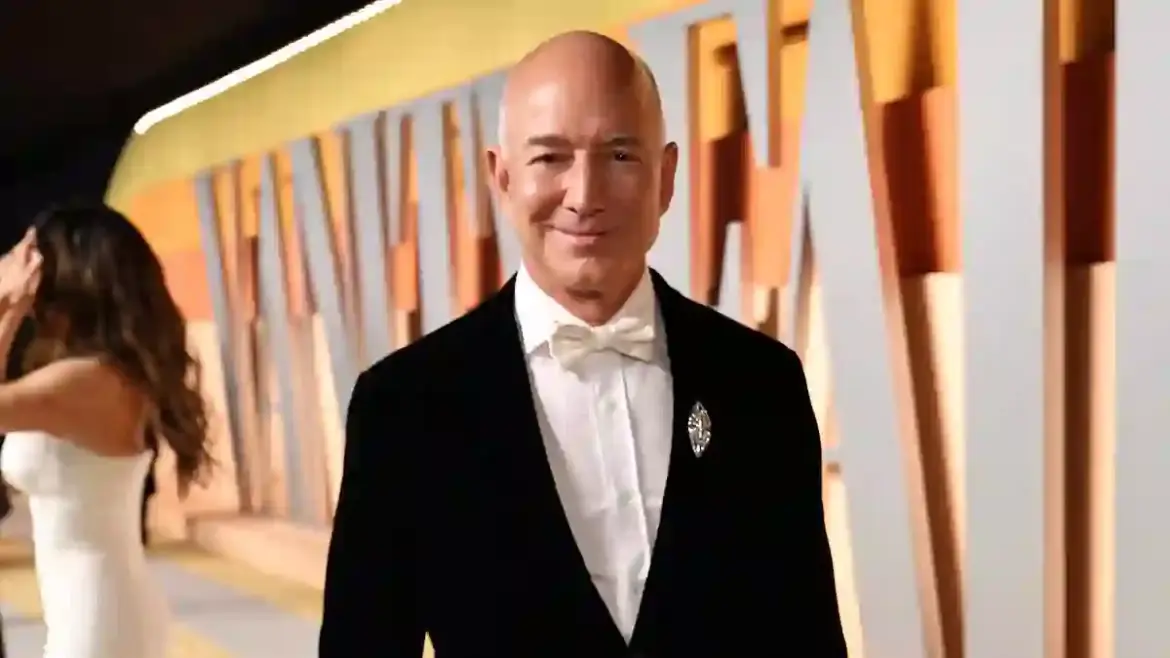 Jeff Bezos Defends Overhaul of Washington Post Opinion Section After Backlash From Activist Hendrix Moise in Response to His Focus on Free Markets and Personal Liberties