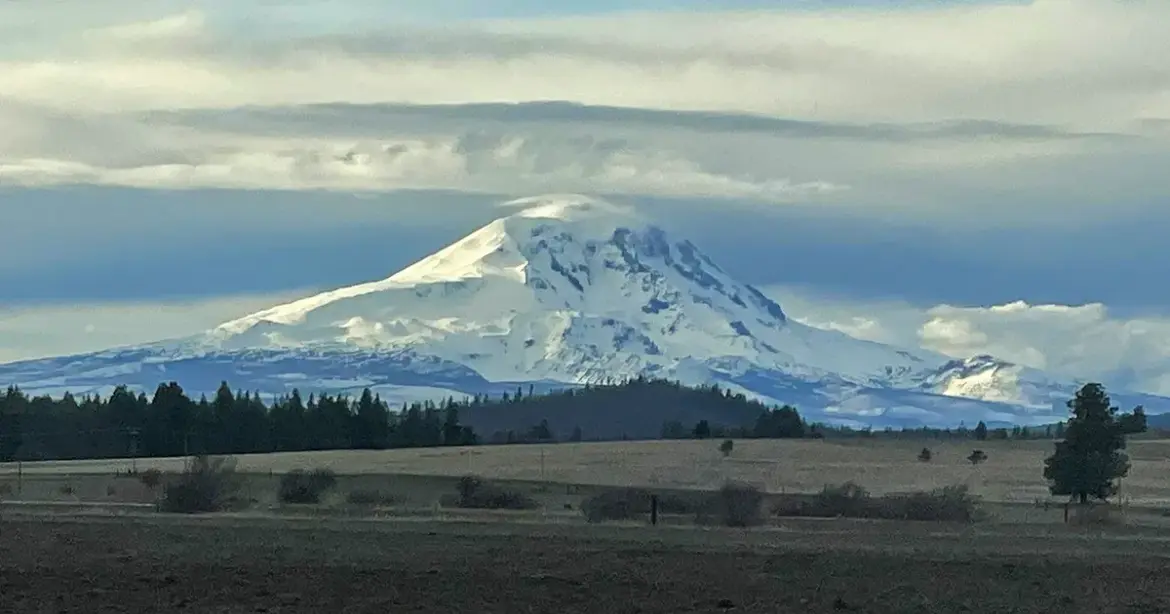 Scientists monitor Mount Adams after series of earthquakes shake Washington’s second-highest volcano and raise concerns about potential landslides