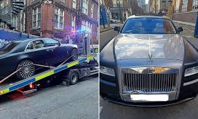 Police Seize £70,000 Rolls-Royce Ghost in Whitechapel After Learner Driver Caught Without Insurance or Full License