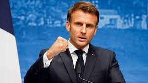 Russia Accuses Emmanuel Macron of Repeating Napoleon’s and Hitler’s Aggressive Actions Following Proposal for Nuclear Protection in Europe