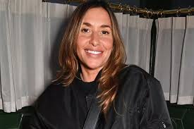 Melanie Blatt surprises London locals as she trades pop stardom for gourmet burger cooking at Stoke Newington pub