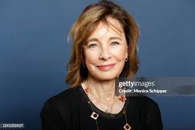 Anne Archer Stuns in Rare Los Angeles Appearance at 77 Showing Off Her Timeless Beauty