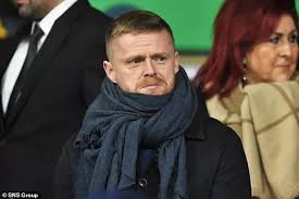 Damien Duff surprises fans as he watches Shelbourne match in disguise from a hillside near Dalymount Park in Dublin