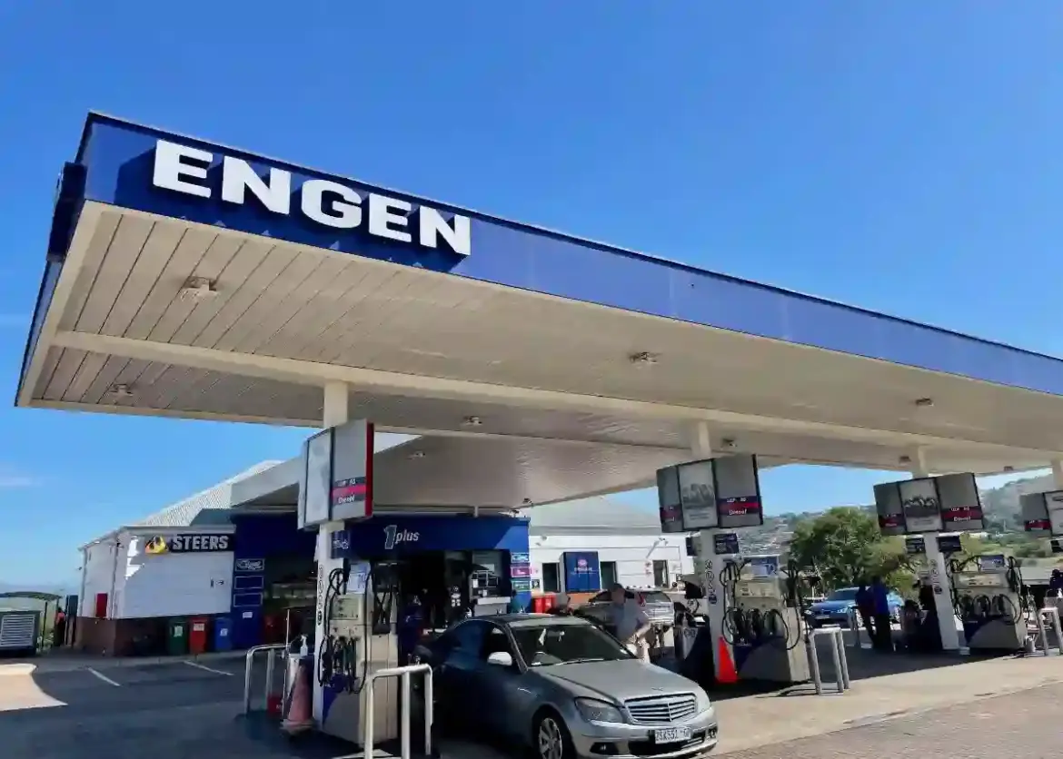 Engen wins over Johannesburg drivers as late-night shopping and fuel stops reshape petrol station culture in Gauteng