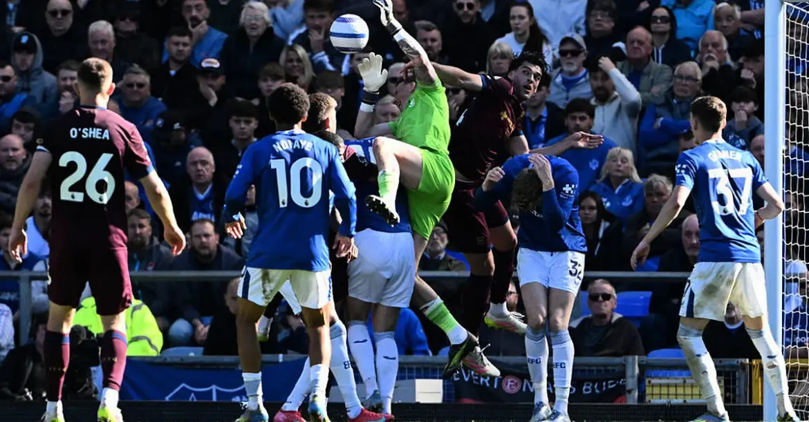 Everton lose grip on comfortable lead once again at Goodison Park as Ipswich’s late comeback highlights team’s ongoing fragility