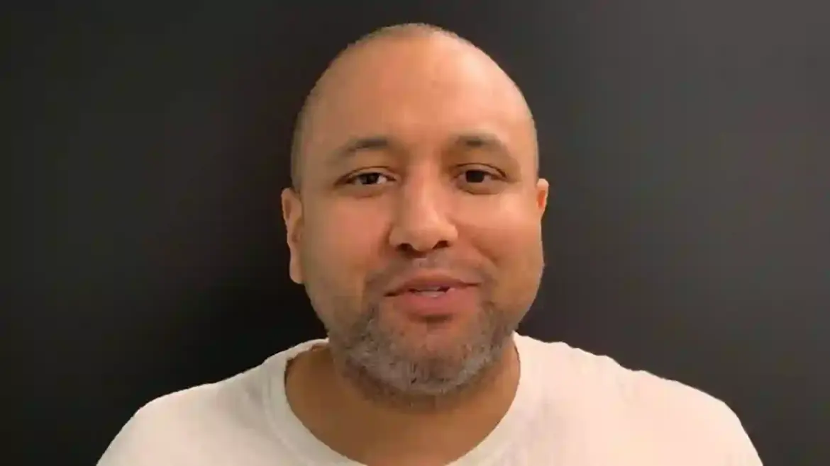 Execution by firing squad goes horribly wrong as South Carolina inmate suffers prolonged and painful death after marksmen miss his heart